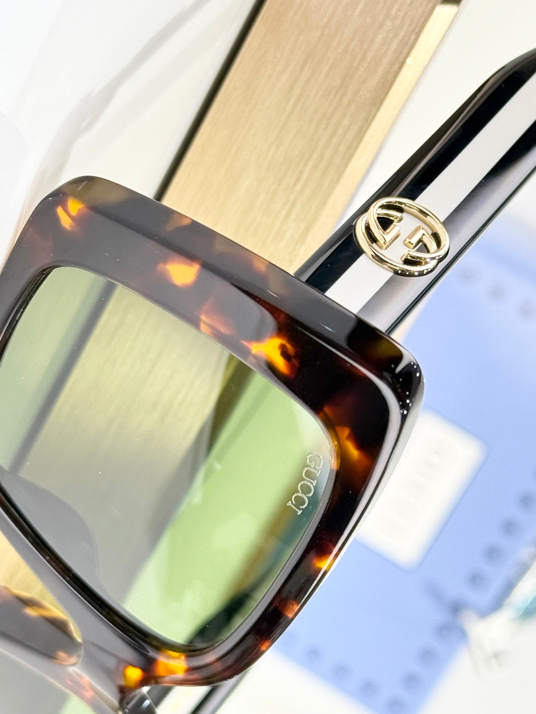 GUCCI Sunglasses-GG1861S